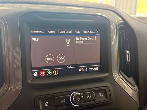 Used 2021 Chevrolet Silverado 1500 Custom AWD/4WD image 15