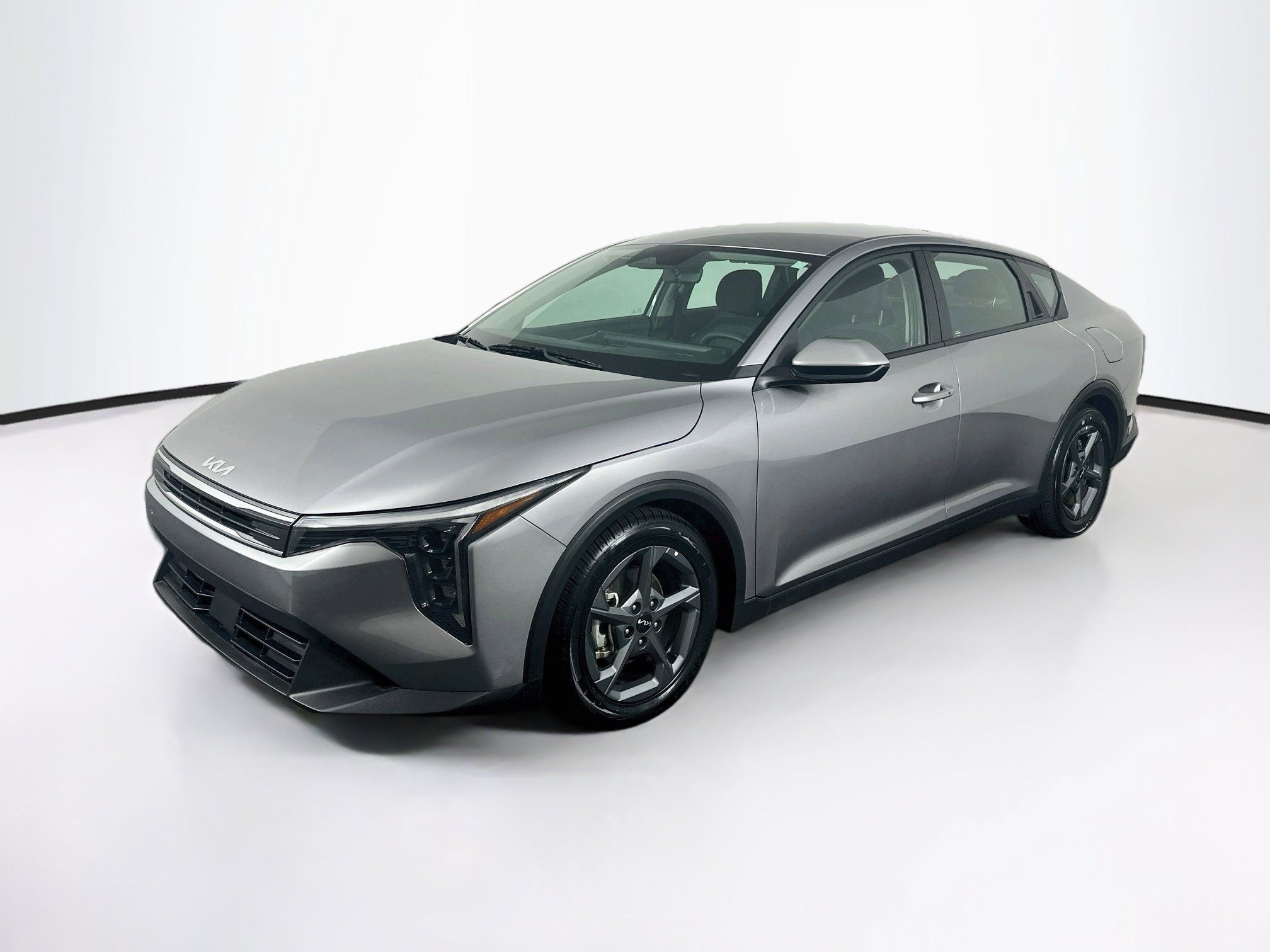 Used 2025 Kia K4 FWD image 3