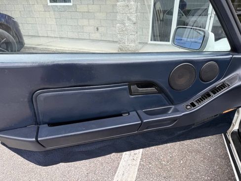 Used 1987 Porsche 928 S4 RWD image 24
