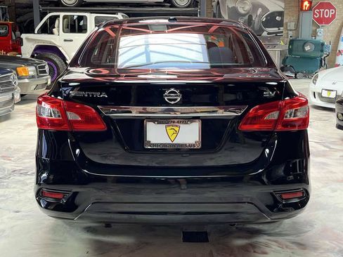 Used 2019 Nissan Sentra SV FWD image 7