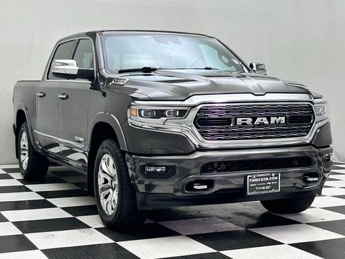 Used 2020 RAM 1500 Limited AWD/4WD image 2