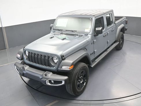 New 2026 Jeep Gladiator Sport image 41