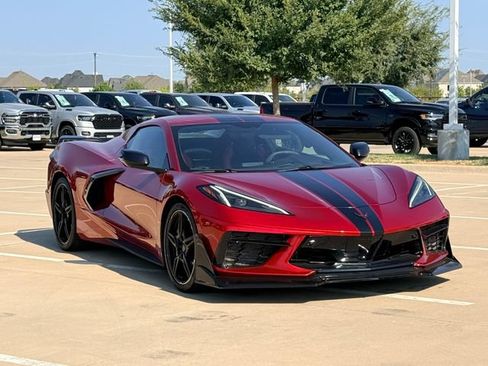 Used 2021 Chevrolet Corvette Stingray Premium Conv w/ Z51 Performance Package RWD image 3