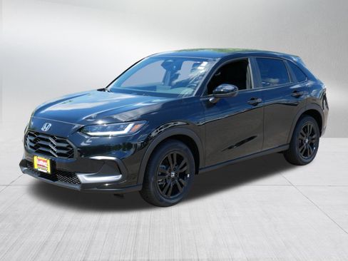 Certified 2026 Honda HR-V Sport image 3