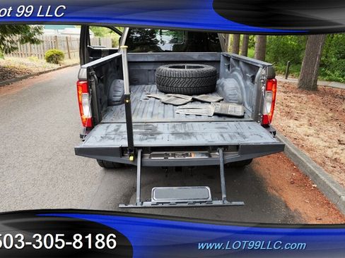 Used 2019 Ford F350 Lariat w/ Lariat Ultimate Package AWD/4WD image 16