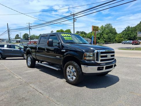 Used 2005 Ford F350 XL AWD/4WD image 2