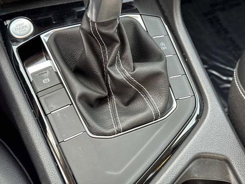 Certified 2023 Volkswagen Taos SE w/ Black Wheel Package image 22