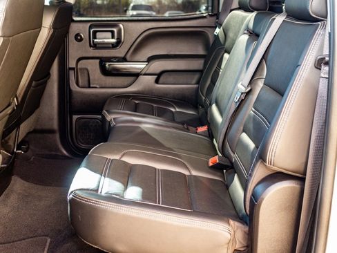 Used 2019 GMC Sierra 2500 Denali w/ Duramax Plus Package image 26