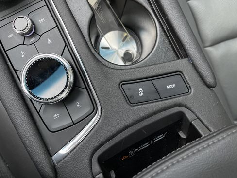 Certified 2025 Cadillac XT5 Premium Luxury image 35