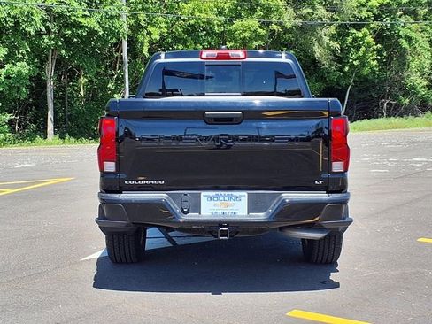 Used 2024 Chevrolet Colorado LT w/ LT Convenience Package II AWD/4WD image 21