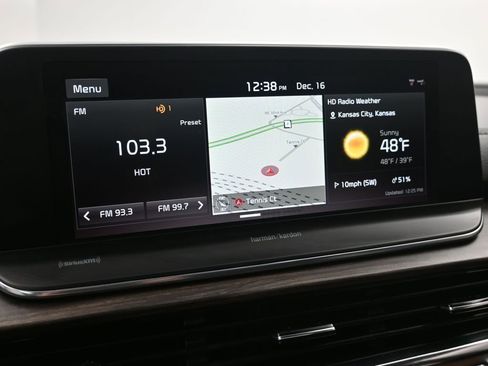 Used 2020 Kia Telluride SX w/ SX Prestige Package AWD/4WD image 19