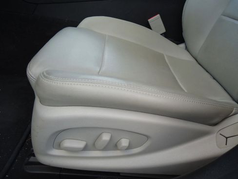 Used 2017 Cadillac ATS Luxury image 25