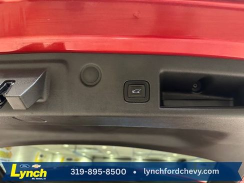 Used 2023 Chevrolet Equinox LT AWD/4WD image 19