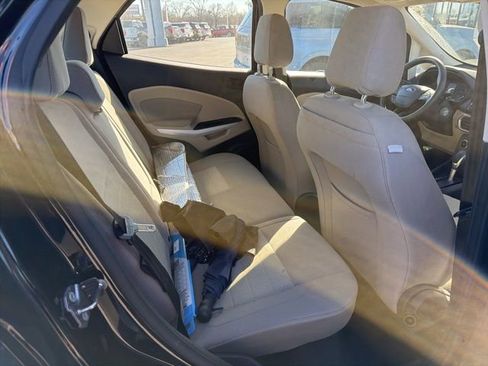 Used 2018 Ford EcoSport S image 14