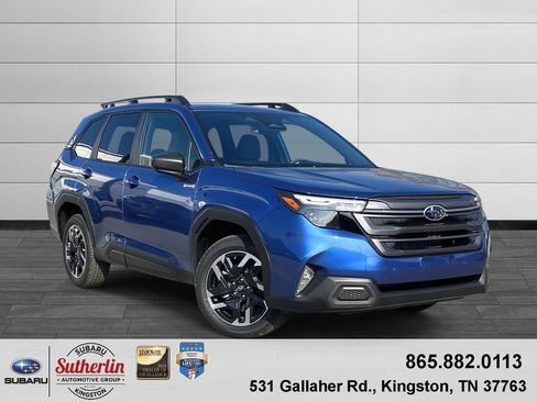 New 2025 Subaru Forester Premium image 1