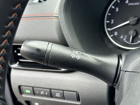 Used 2025 Nissan Sentra SR w/ Midnight Edition FWD image 33