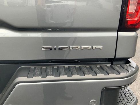 Used 2020 GMC Sierra 1500 Denali w/ Denali Ultimate Package AWD/4WD image 30