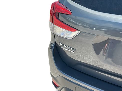 Used 2021 Subaru Forester Premium AWD/4WD image 30