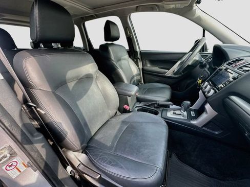 Used 2016 Subaru Forester 2.5i Limited AWD/4WD image 30