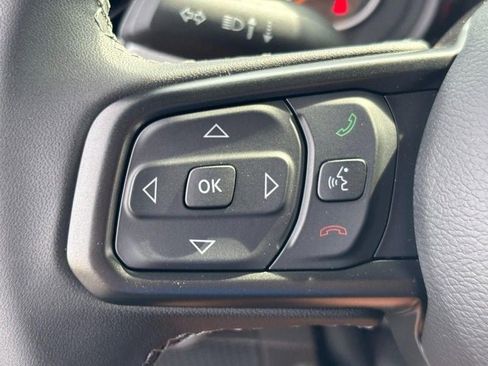 New 2025 Jeep Gladiator Sport image 12