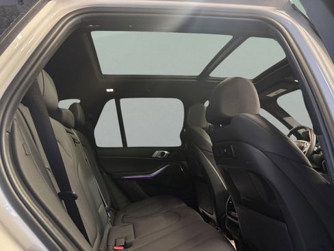 Used 2021 BMW X5 sDrive40i w/ Convenience Package image 32