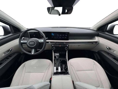 New 2026 Hyundai Tucson SEL Plus FWD image 13