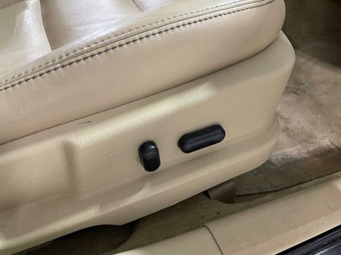 Used 2012 Ford Fusion SEL image 24