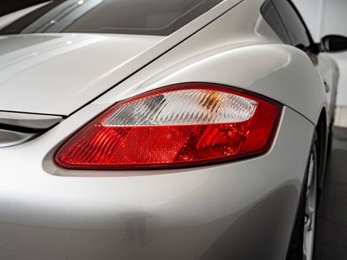Used 2006 Porsche Cayman S RWD image 13