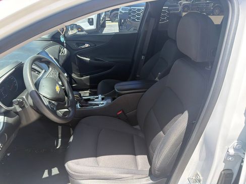 Used 2023 Chevrolet Malibu LT FWD image 6