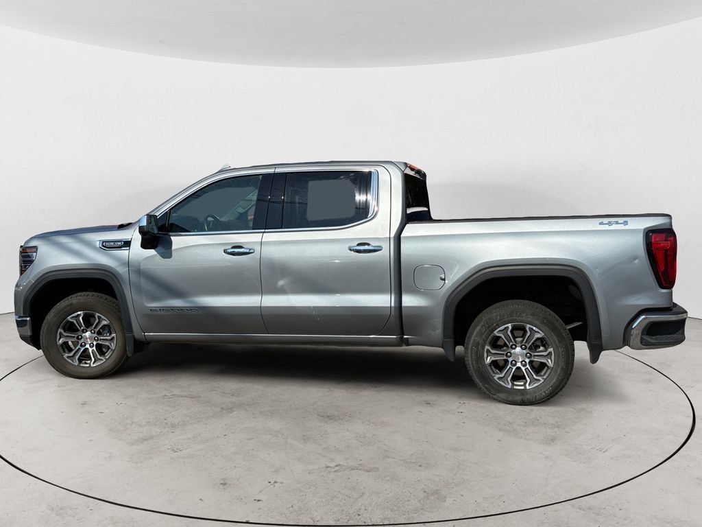 Used 2025 GMC Sierra 1500 SLT AWD/4WD image 6
