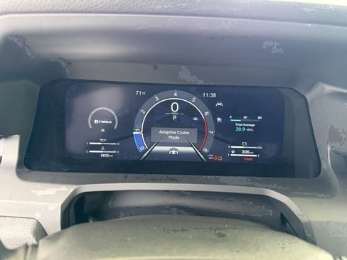 Certified 2025 Toyota Tacoma PreRunner image 12