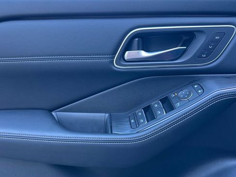 New 2026 Nissan Rogue Platinum w/ Platinum Premium Package image 9