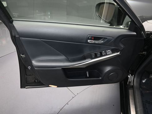 Used 2014 Lexus IS 350 image 11