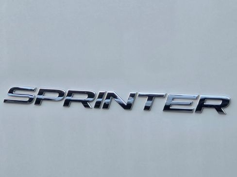 Used 2022 Mercedes-Benz Sprinter 2500 image 37