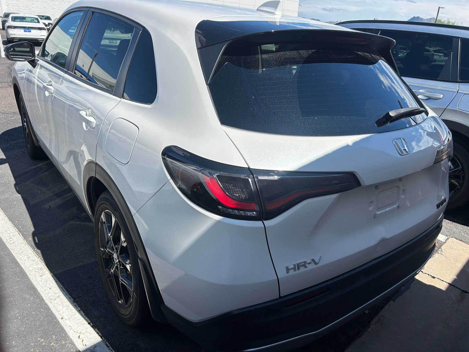 Used 2025 Honda HR-V Sport image 3
