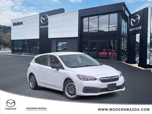 Used 2022 Subaru Impreza 2.0i AWD/4WD image 2