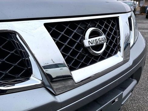 Used 2018 Nissan Frontier SV image 31