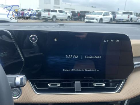New 2026 Chevrolet Equinox ACTIV w/ Convenience Package III AWD/4WD image 7