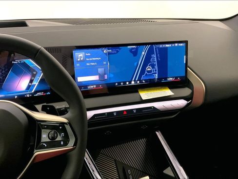 New 2025 BMW X3 xDrive30i w/ Premium Package image 5