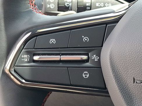 Used 2024 Chevrolet Equinox EV RS w/ Active Safety Package 3 AWD/4WD image 22