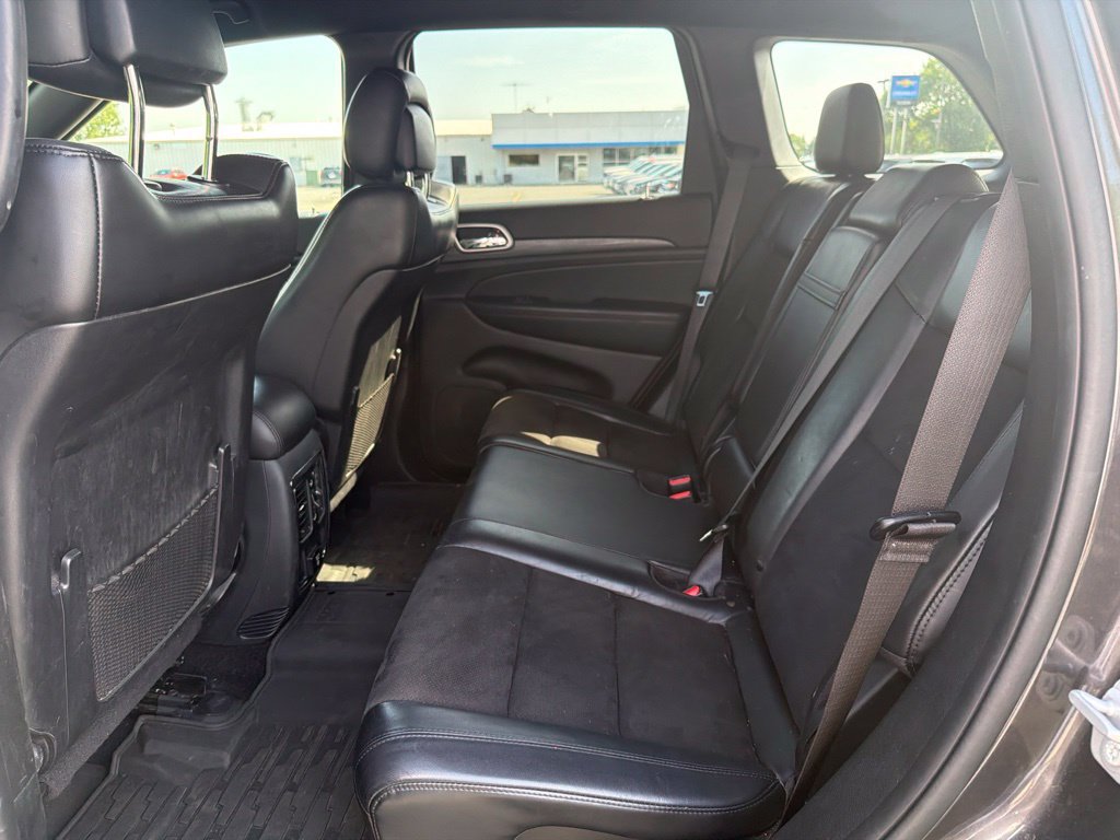 Used 2020 Jeep Grand Cherokee Altitude AWD/4WD image 15