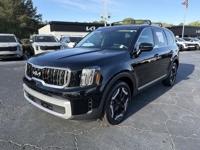 Used 2023 Kia Telluride EX w/ EX Captain's Chair Package