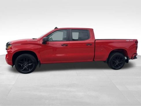 Used 2023 Chevrolet Silverado 1500 Custom AWD/4WD image 3