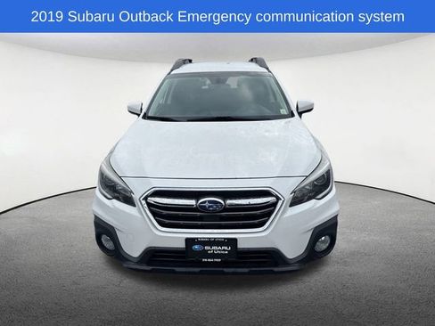 Used 2019 Subaru Outback 2.5i Premium image 16