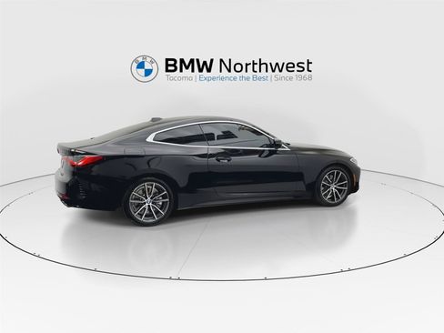 Used 2024 BMW 430i Coupe w/ Premium Package RWD image 4