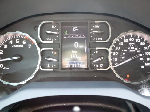 Used 2019 Toyota Tundra SR5 w/ SR5 Upgrade Package image 10