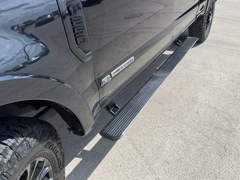Certified 2021 Ford F250 Lariat AWD/4WD image 27