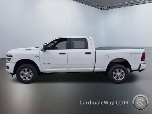New 2026 RAM 2500 Big Horn AWD/4WD image 6