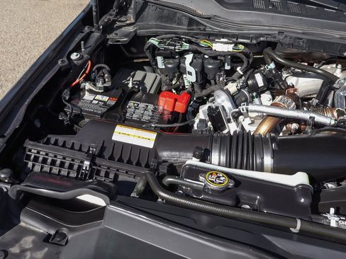 Used 2023 Ford F350 Lariat w/ Tow Technology Package image 6