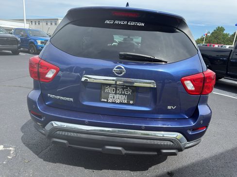 Used 2019 Nissan Pathfinder SV FWD image 5